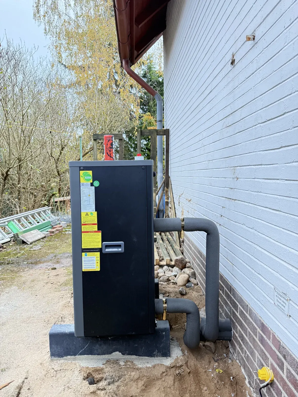Luft-Wasser-Wärmepumpe · 11,4 kW in Gudow – Wärmepumpe installiert von Inlead Solar